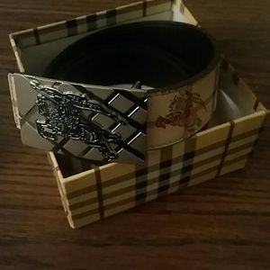 Burberry belt