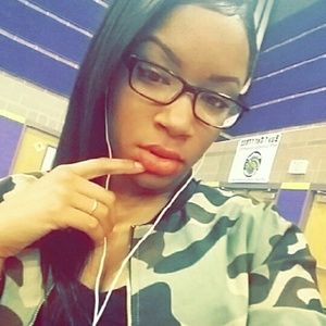 Meet your Posher, Leilani