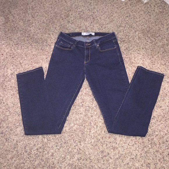 &Sold$ NWOT Abercrombie low rise skinny jeans
