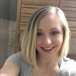 Meet your Posher, Bailey