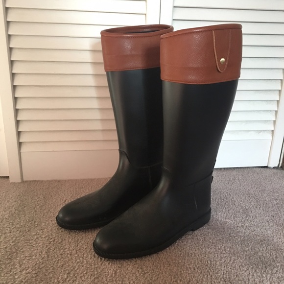 Leather cuffed rain boots