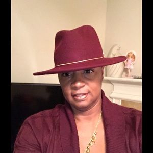 Meet your Posher, Keshia