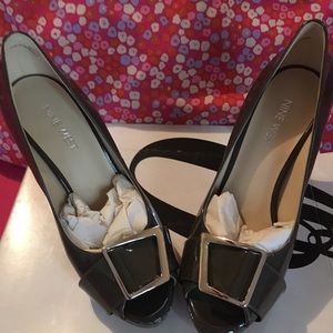 Nine West Dark Grey Peep Toe Heels