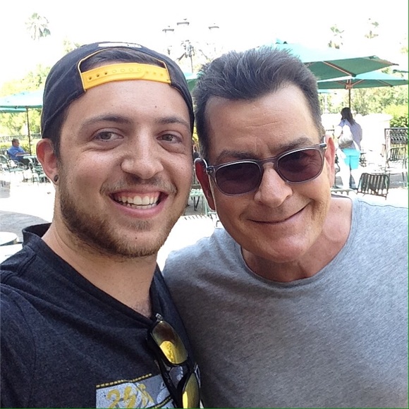 Meet your Posher, Matthew - Picture 3 of 7