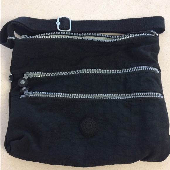 Kipling Crossbody - Excellent condition!