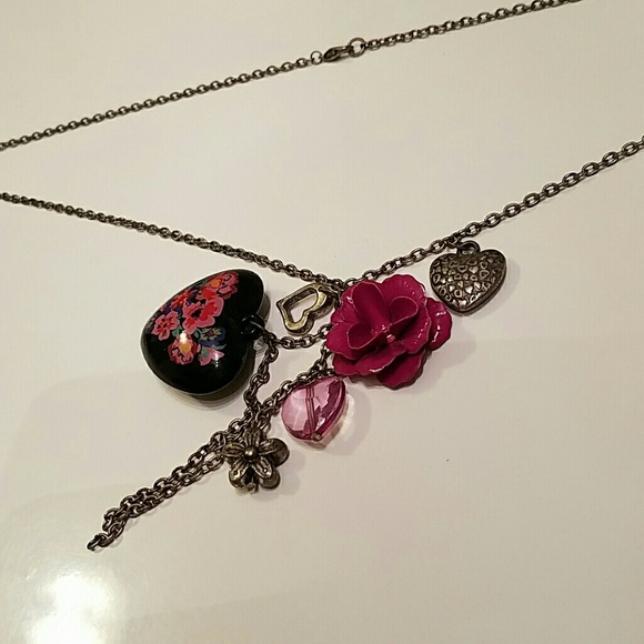 Hearts & Flowers Necklace