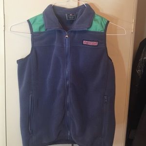 Vineyard vine vest