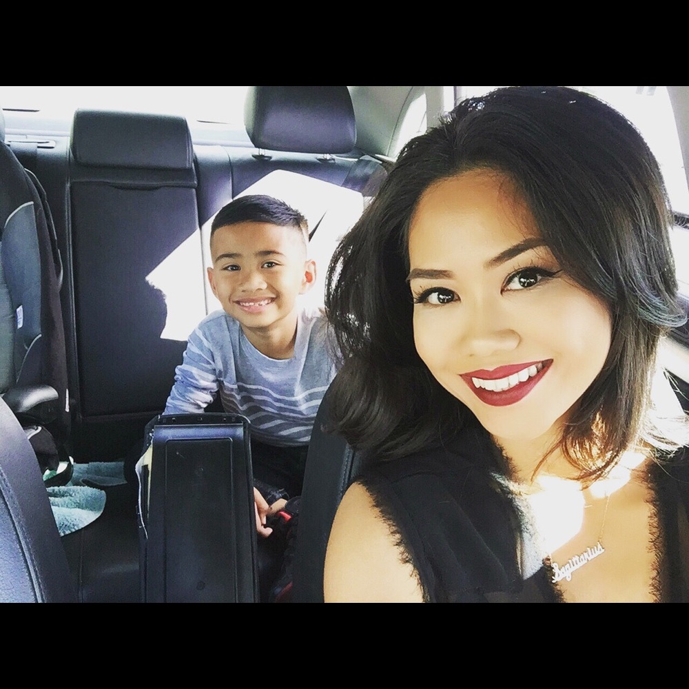 Meet your Posher, Samantha