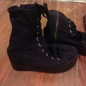 Creeper boots