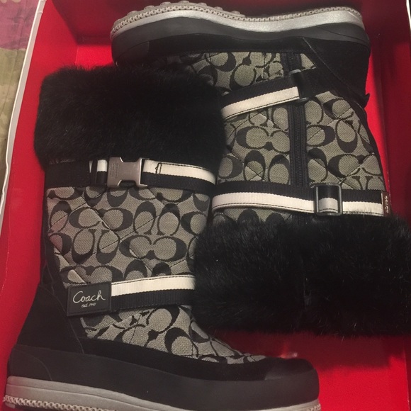 Coach boots
