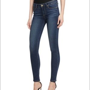 Paige skyline skinny s29 in perfect medium wash