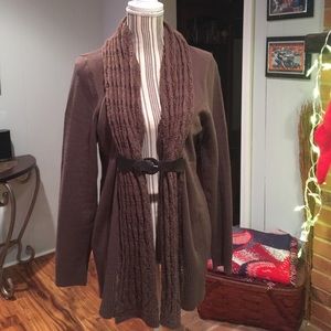 Cardigan w/buckle