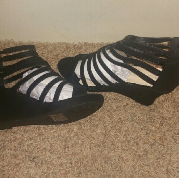 Wedge sandles