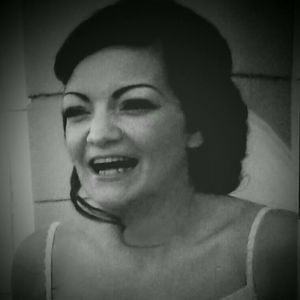 Meet your Posher, Regina