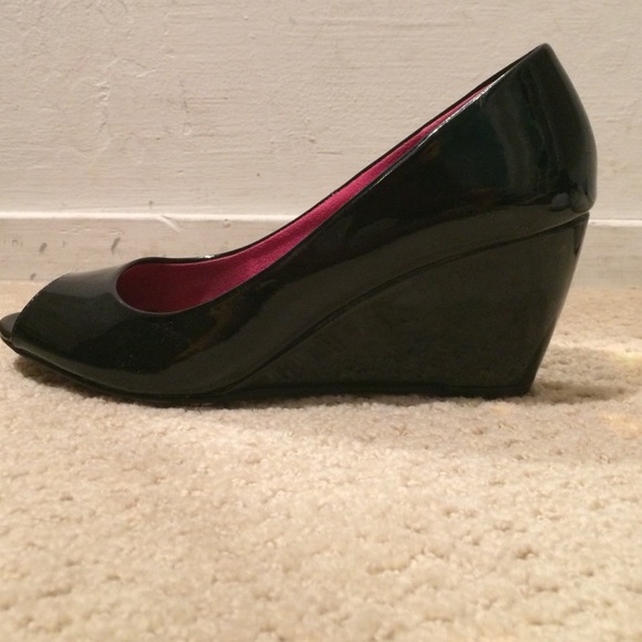Black patent wedges size 8.5 with a 3 inch wedge