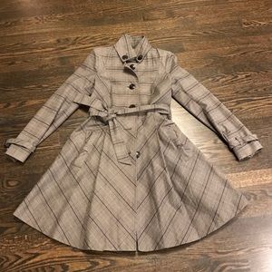 Brown plaid bow trench