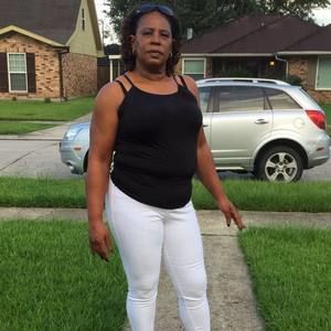 Meet your Posher, Monica