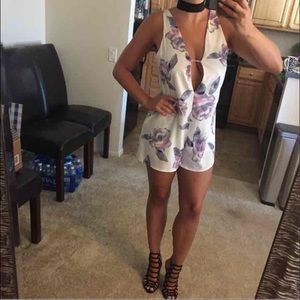 Floral romper size small