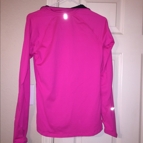 Hot pink Nike dri fit running long sleeve - Picture 2 of 3