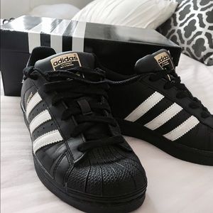 Adidas Superstar
