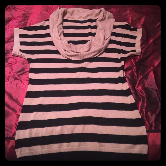 Nearly New Express T Shirt Cowl Sweater