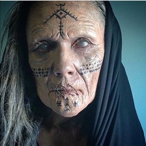 Meet your Posher, Cesar