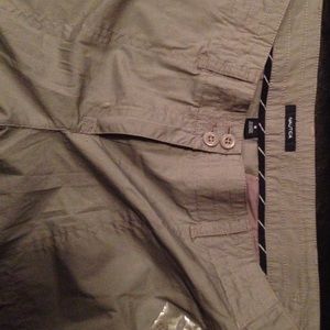 Ladies size 8 nautica shorts