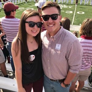 Meet your Posher, Chandler