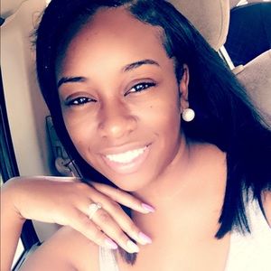 Meet your Posher, Jaquetta