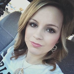 Meet your Posher, Lacey