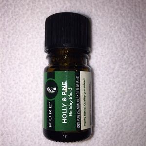 Holly & Pine Holiday Essential Oil Melaleuca New