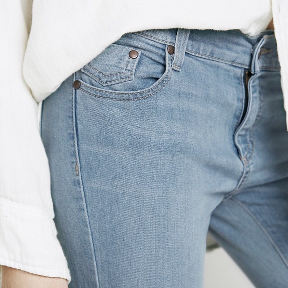 NWT FREE PEOPLE Super Flare Jeans - Picture 4 of 4