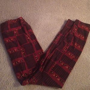 LuLaRoe leggings - One size (fits 0-12)