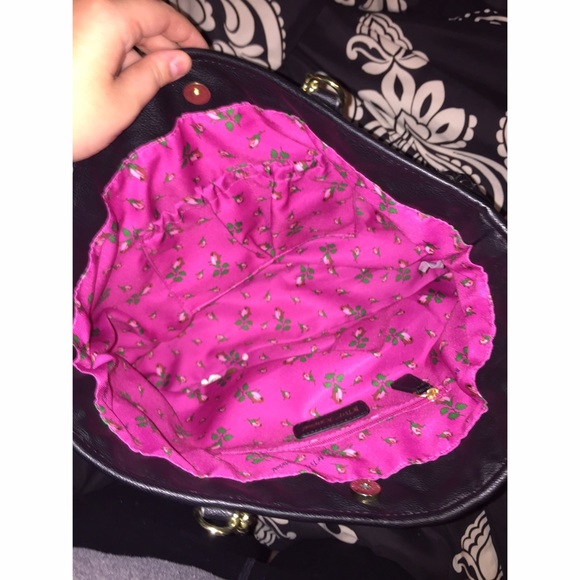 Betsy Johnson purse. - Picture 3 of 3