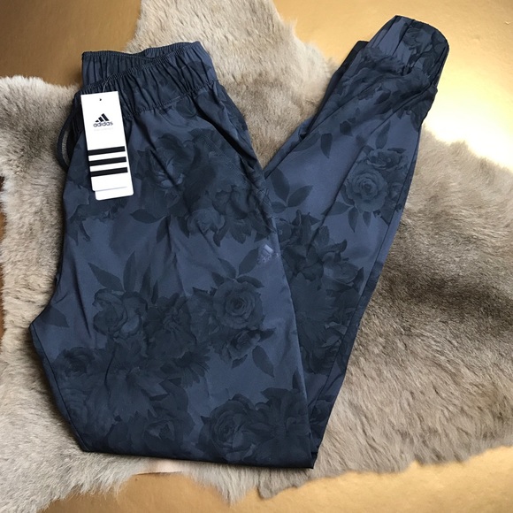 NWT adidas floral print pants - Picture 2 of 4