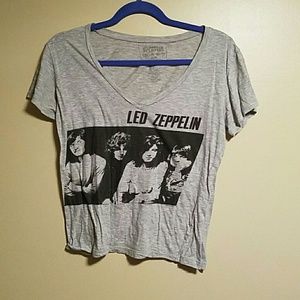 Led Zeppelin teeshirt