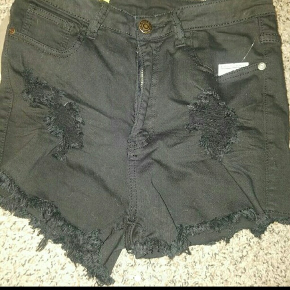 NWT High waisted shorts - Picture 2 of 4