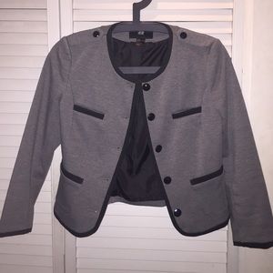H&M Cropped Blazer