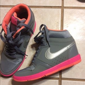 Nike Force Sky Hi