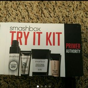 SMASHBOX TRY IT KIT