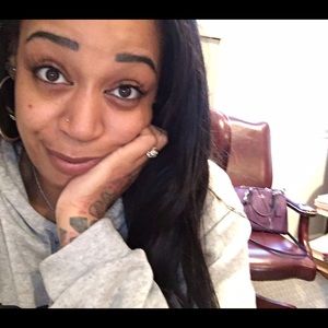 Meet your Posher, Tonya