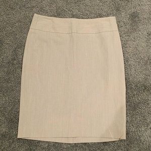 The limited pencil skirt