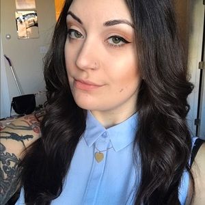 Meet your Posher, Genevieve