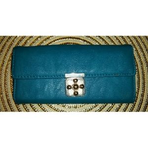 Charming Charlie Wallet