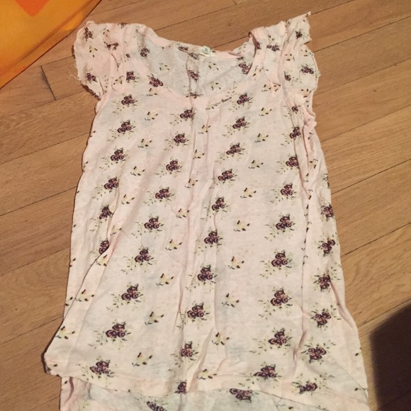 BOGO FREE - Juniors top lot ❤️ - Picture 2 of 4