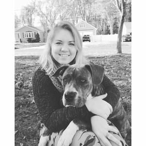 Meet your Posher, Alexis