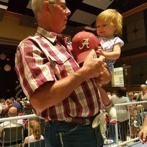 Meet your Posher, Michele