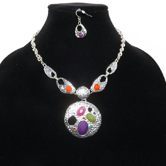 Silver Necklace Set