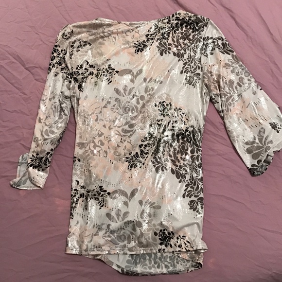 Sparkling blouse - Picture 3 of 3