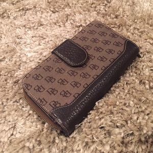 Dooney and Bourke Wallet